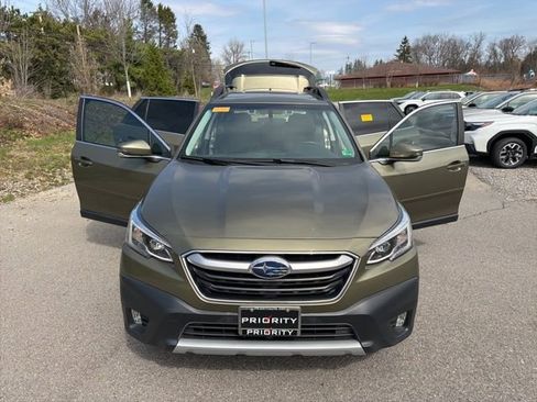 Used 2021 Subaru Outback Limited XT image 27