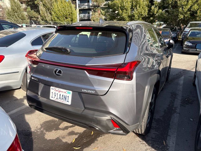 Used 2019 Lexus UX 200 F Sport w/ F Sport Premium Package FWD image 3