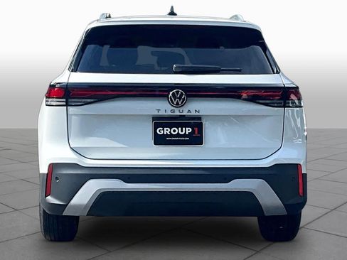 New 2026 Volkswagen Tiguan S FWD image 4
