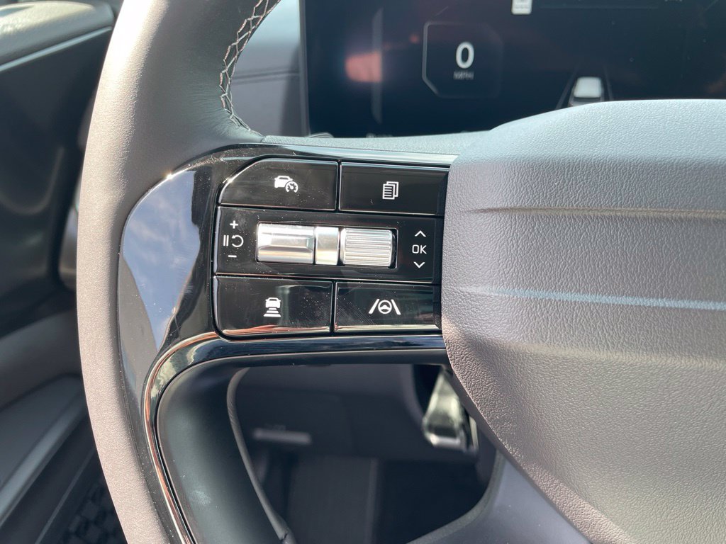 New 2027 Kia Carnival SX FWD image 28
