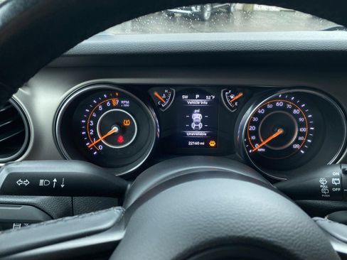 Used 2019 Jeep Wrangler Unlimited Sport S image 3