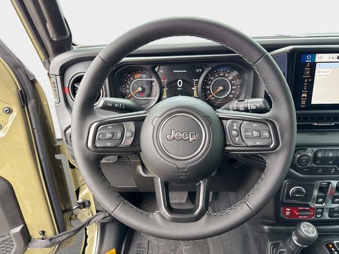 New 2026 Jeep Wrangler Rubicon AWD/4WD image 19
