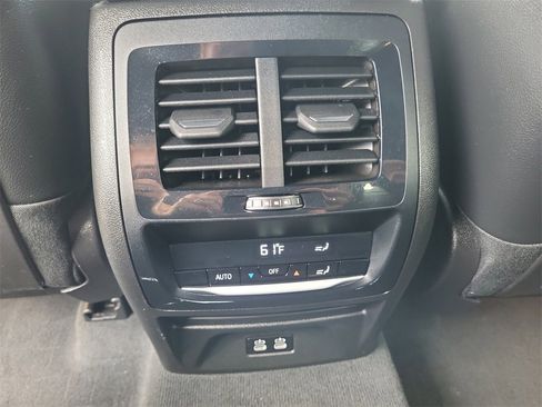 Used 2022 BMW X3 xDrive30i w/ Premium Package 2 image 32