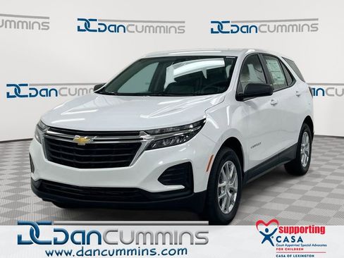 Used 2024 Chevrolet Equinox LS image 1
