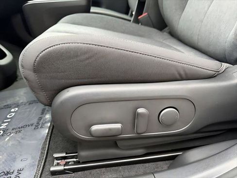 New 2026 Hyundai Ioniq 5 SE AWD/4WD image 13