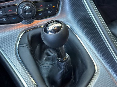 Used 2016 Dodge Challenger SRT Hellcat RWD image 20