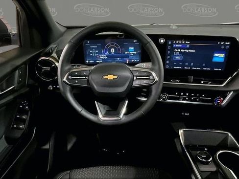 Used 2026 Chevrolet Equinox LT image 18