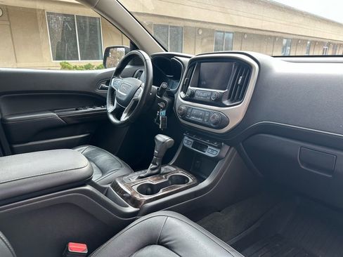 Used 2016 GMC Canyon SLT w/ Driver Alert Package image 11