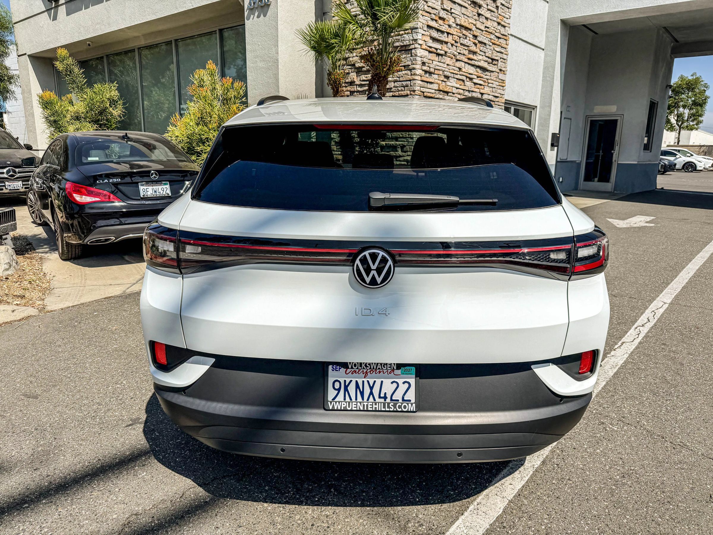 Used 2023 Volkswagen ID.4 Pro RWD image 12