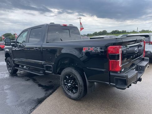 Used 2024 Ford F250 XL w/ STX Appearance Package image 5