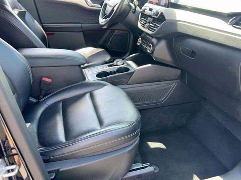Used 2020 Ford Escape SEL FWD image 27