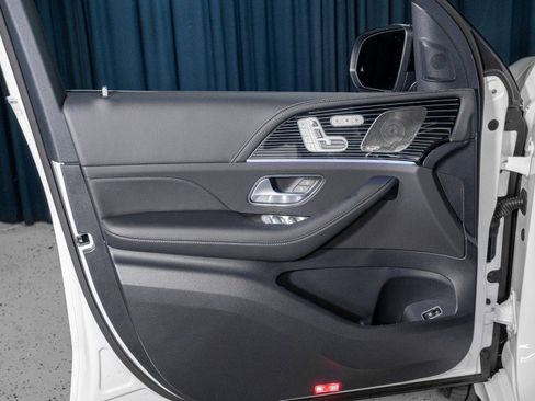 New 2026 Mercedes-Benz GLE 63 AMG S image 12