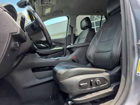 Used 2020 GMC Terrain SLT w/ Preferred Package AWD/4WD image 17