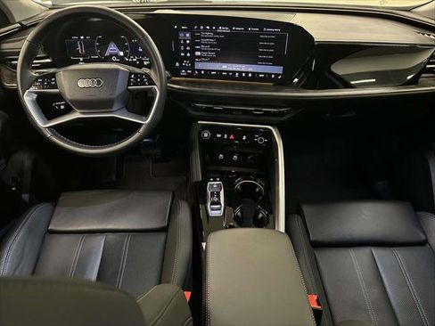 Used 2025 Audi Q5 Premium Plus w/ Premium Plus image 11