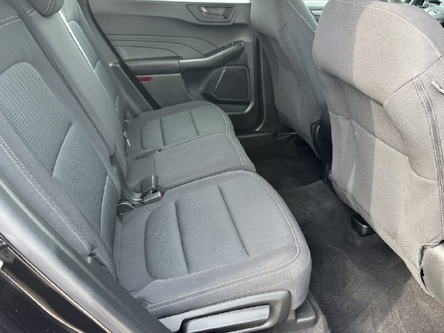 Used 2023 Ford Escape AWD image 9