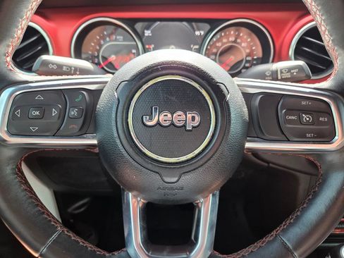 Used 2018 Jeep Wrangler Unlimited Rubicon AWD/4WD image 34