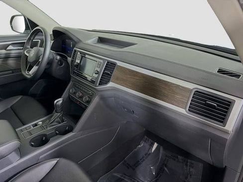 Used 2022 Volkswagen Atlas SE FWD image 29
