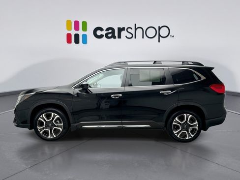 Used 2025 Subaru Ascent Touring AWD/4WD image 2