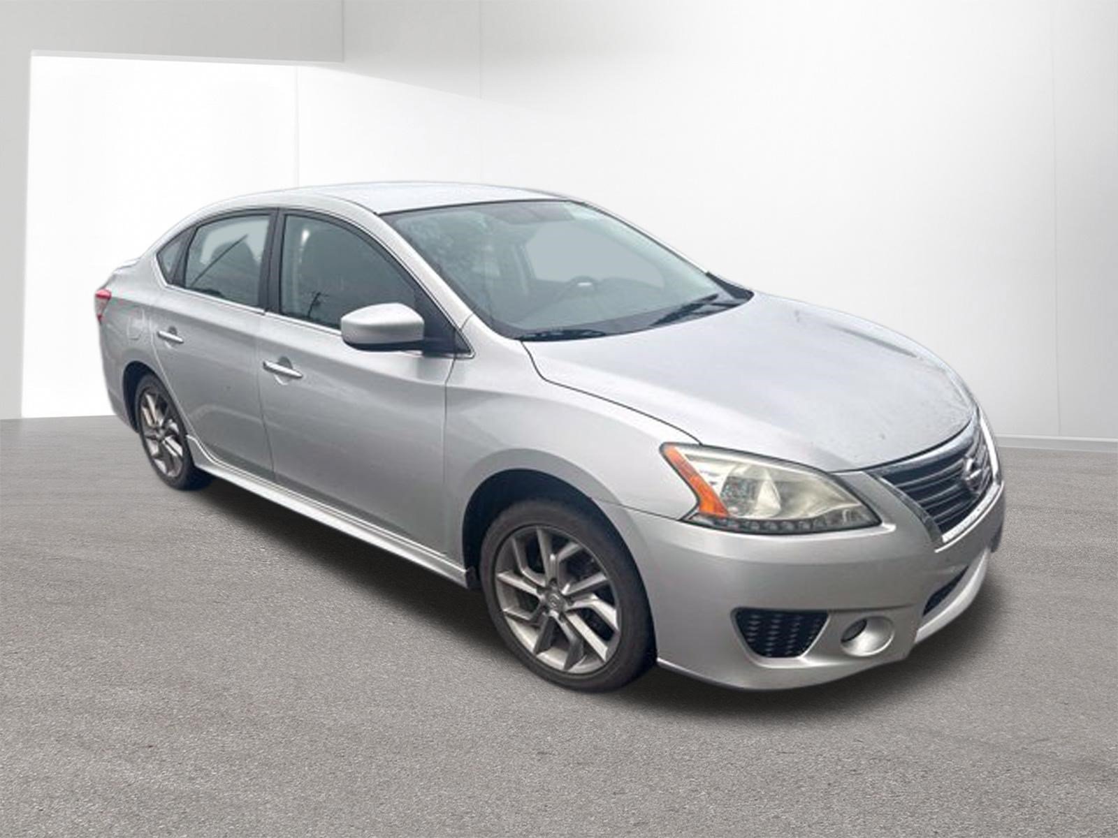 Used 2014 Nissan Sentra SR FWD image 3