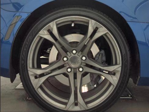 Used 2020 Chevrolet Camaro SS image 16