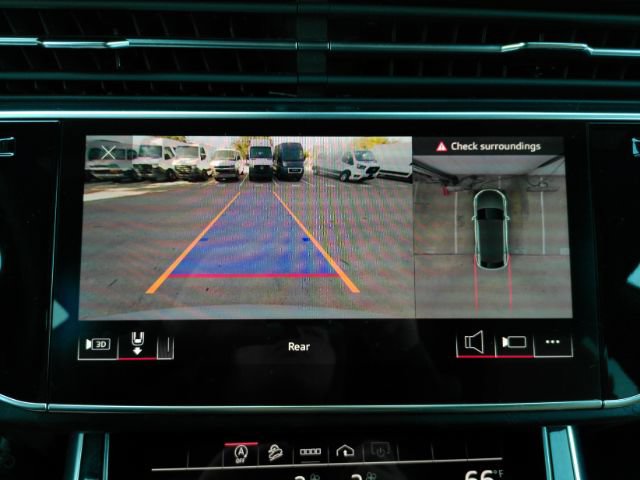 Used 2023 Audi Q8 Premium Plus w/ Premium Plus Package AWD/4WD image 8