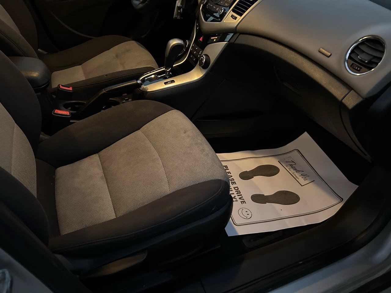 Used 2014 Chevrolet Cruze LS FWD image 12