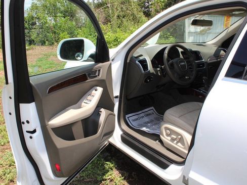 Used 2012 Audi Q5 2.0T Premium AWD/4WD image 14