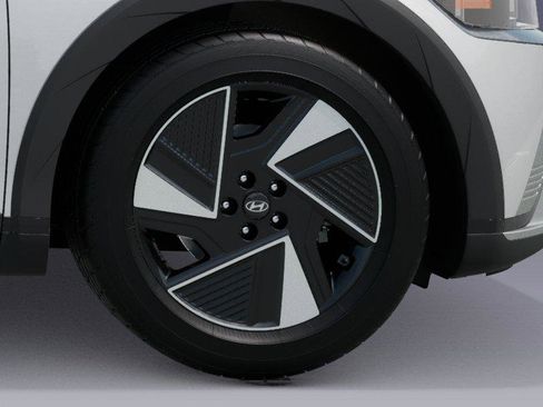 New 2026 Hyundai Ioniq 5 SEL RWD image 8