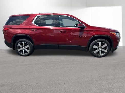 Used 2018 Chevrolet Traverse LT AWD/4WD image 6