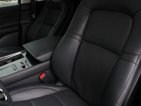 New 2026 Lincoln Aviator AWD image 6