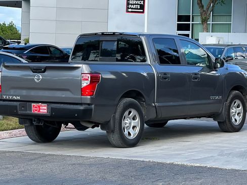Used 2021 Nissan Titan S w/ S Utility Package image 3
