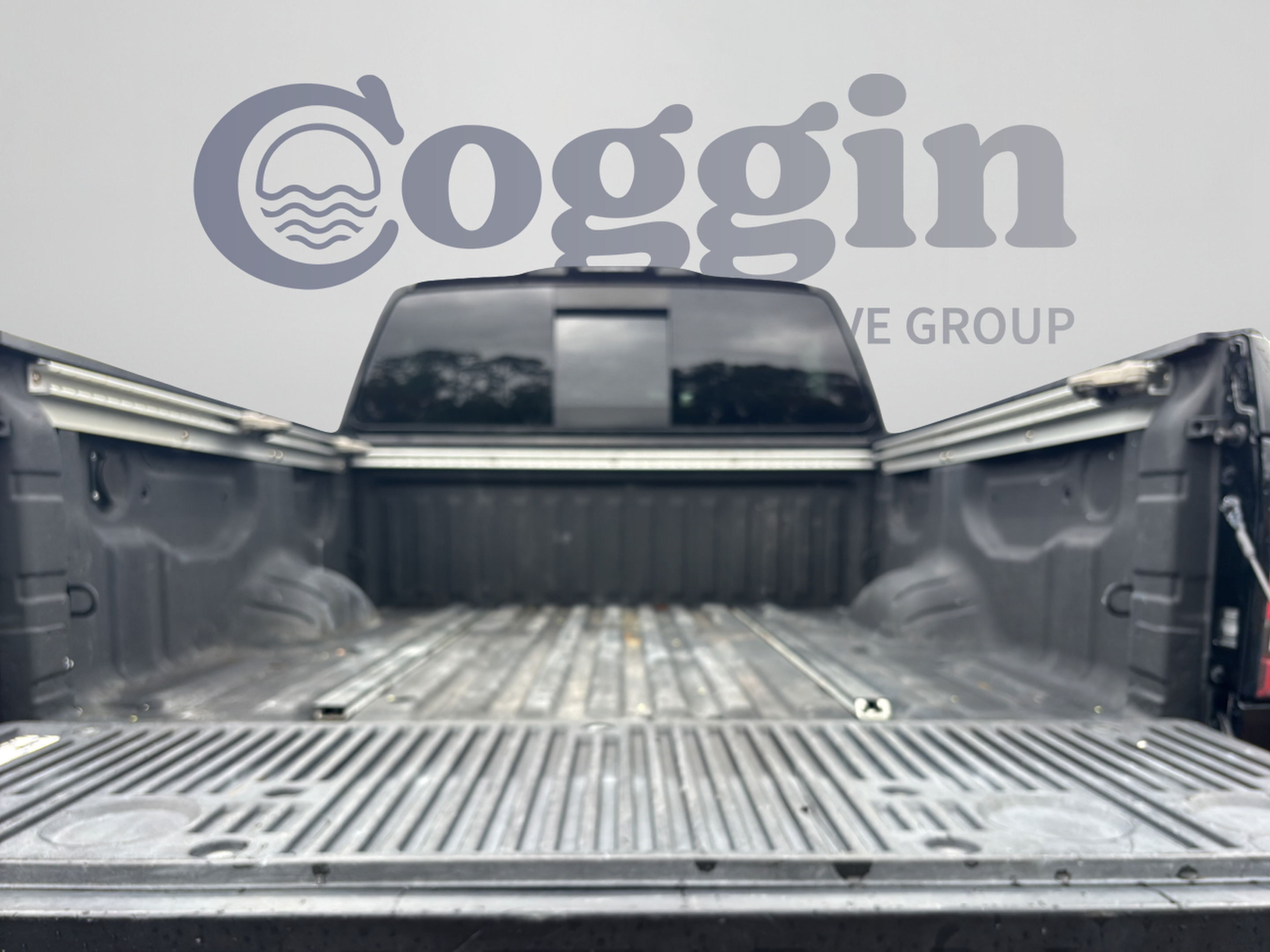 Used 2021 Nissan Titan Platinum Reserve RWD image 12