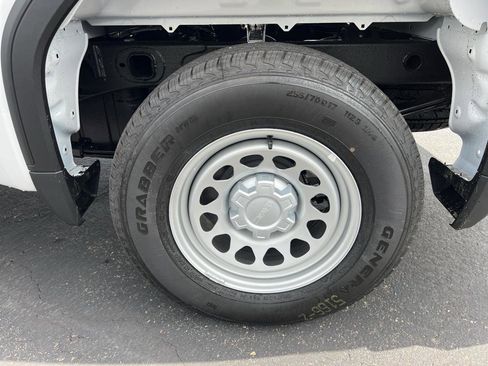 New 2026 GMC Sierra 1500 Pro w/ Pro Value Package image 9