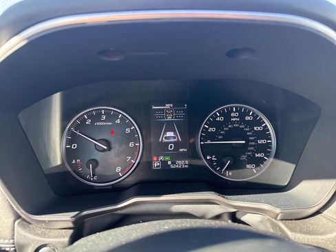 Used 2022 Subaru Outback Limited image 10