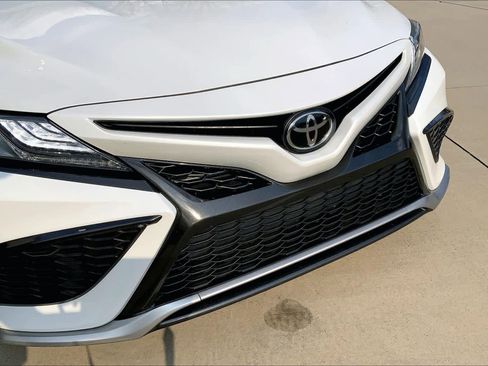 Used 2022 Toyota Camry XSE w/ Navigation Package image 32