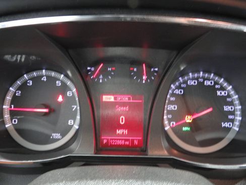 Used 2015 GMC Terrain SLE FWD image 17