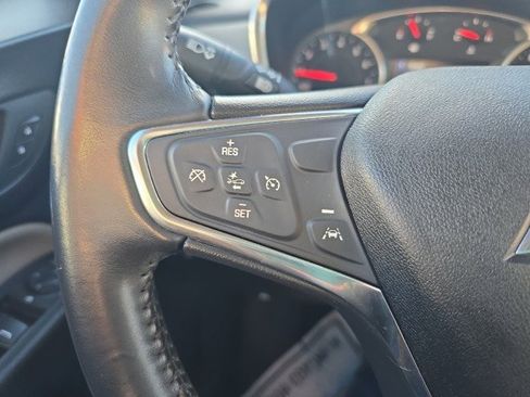 Used 2019 Chevrolet Equinox LT image 24