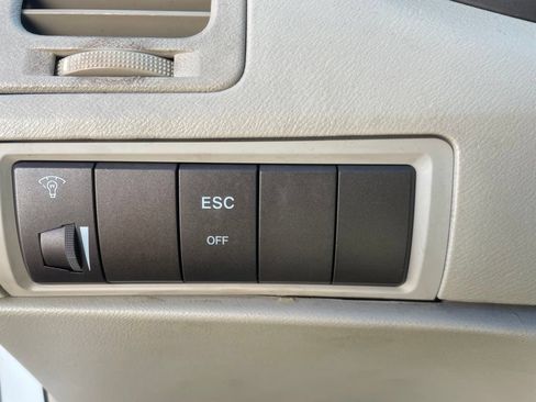 Used 2007 Hyundai Azera SE FWD image 15