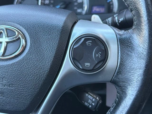 Used 2014 Toyota Camry SE FWD image 28