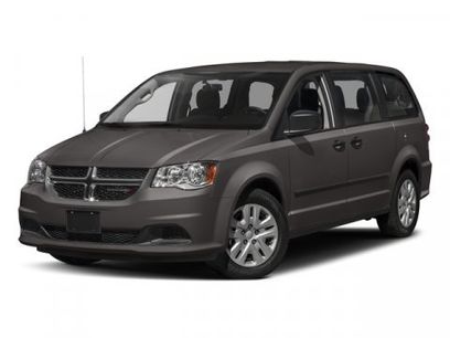 Used 2018 Dodge Grand Caravan SE w/ UConnect Hands-Free Group