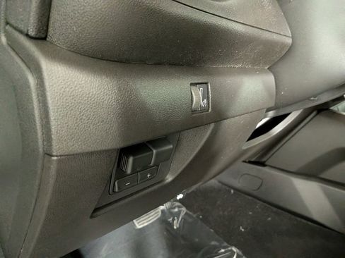 New 2026 Chevrolet Colorado W/T w/ WT Custom Package AWD/4WD image 14