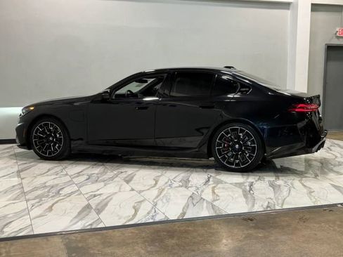Used 2025 BMW M5 w/ Executive Package AWD/4WD image 10