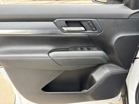 Used 2026 GMC Terrain Elevation FWD image 15