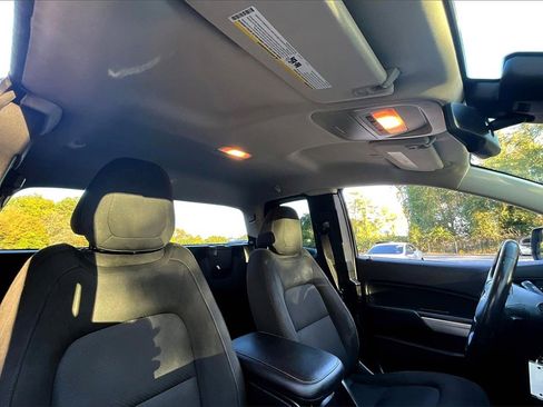 Certified 2022 Chevrolet Colorado LT w/ Fleet Safety Package image 22