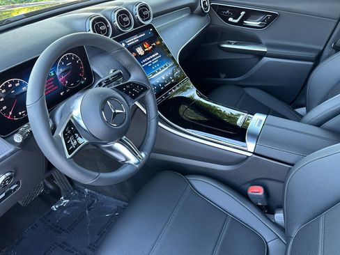 New 2026 Mercedes-Benz GLC 300 4MATIC image 10