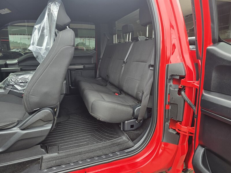 Used 2015 Ford F150 XLT w/ Equipment Group 301A Mid AWD/4WD image 11