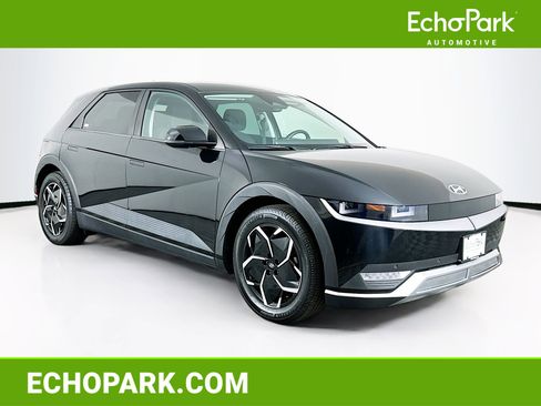 Used 2024 Hyundai Ioniq 5 SEL image 1