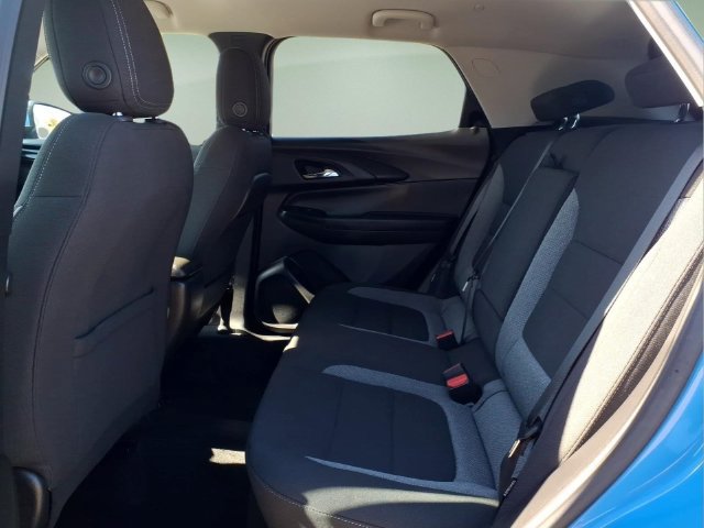 Used 2024 Chevrolet TrailBlazer LT w/ Convenience Package AWD/4WD image 10