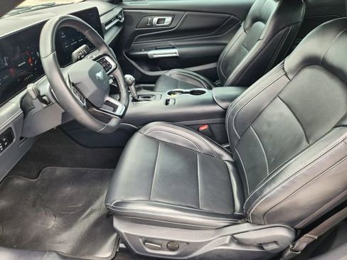 Used 2024 Ford Mustang GT Premium RWD image 13