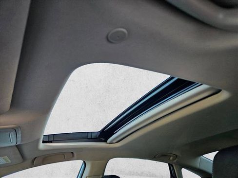 Used 2024 Honda Accord EX image 15